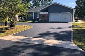 Best Driveway Sealing  in Gatesville, TX